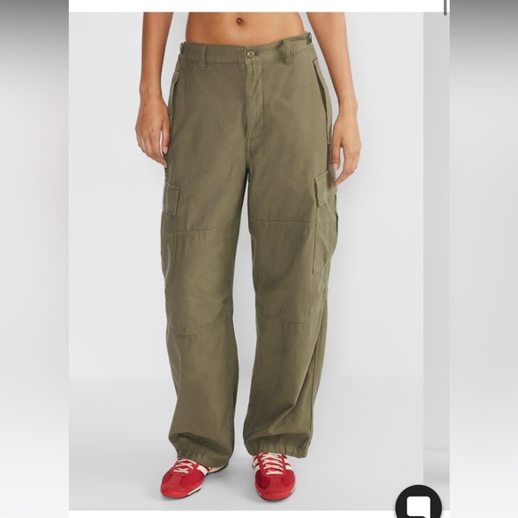 Aritzia Supply Cargo Pant - Picture 1 of 6